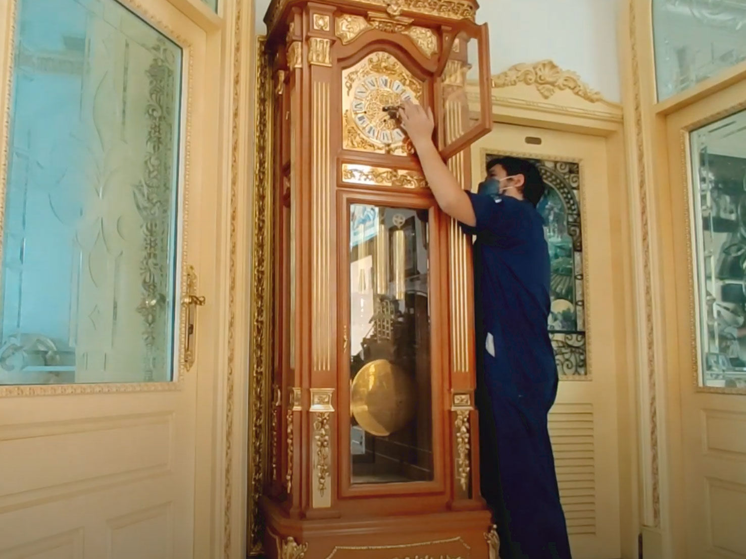 นาฬิกาตั้งพื้น Luxury Clock